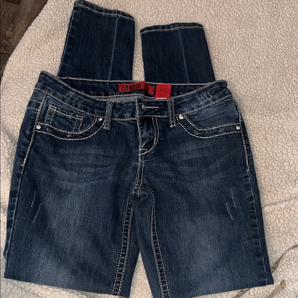 Assorted Jeans Collection - Picture 14 of 15